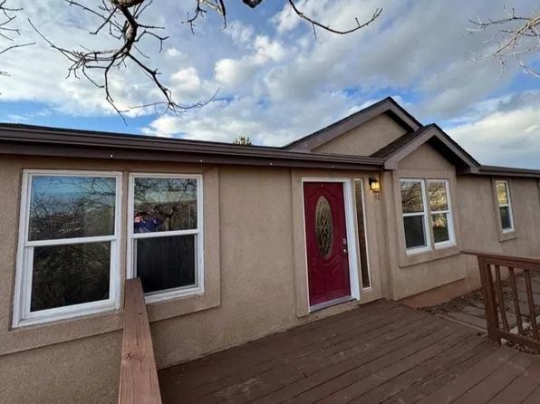 690 Meadow Ln, Palmer Lake, CO 80133