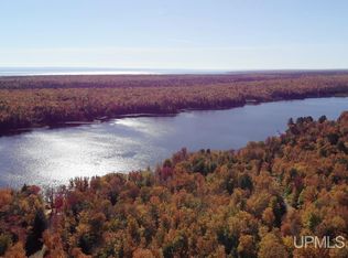 9 Keweenaw Pass Rd, Lake Linden, MI 49945
