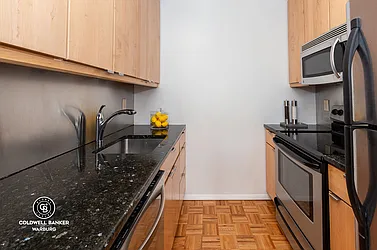 Rented by Coldwell Banker Warburg