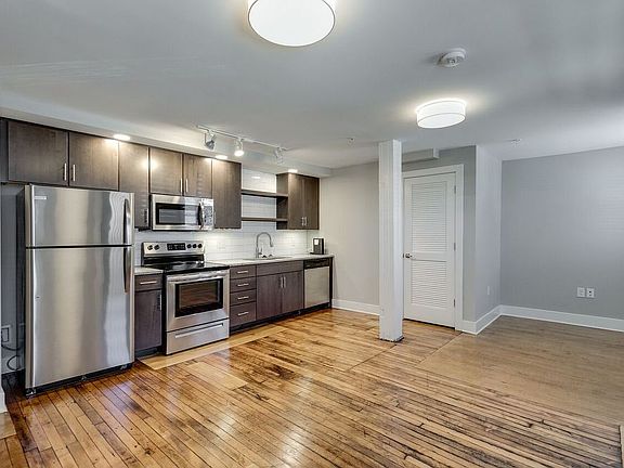 2nd image of 22 E Broad St APT 101