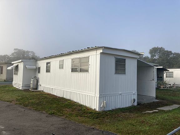 4th image of 1861 Jb Way