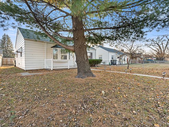3rd image of 3505 Avenue D