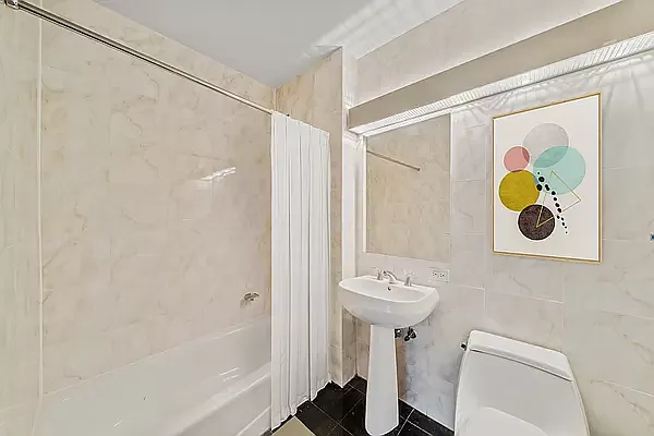 Rented by Vector New York, LLC | media 7