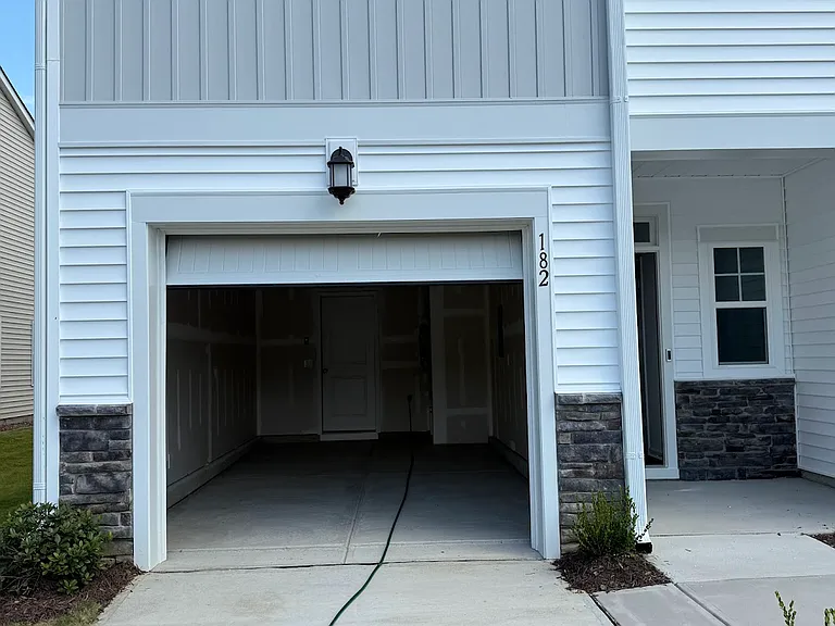 182 Golden Arms Dr — Photo 14
