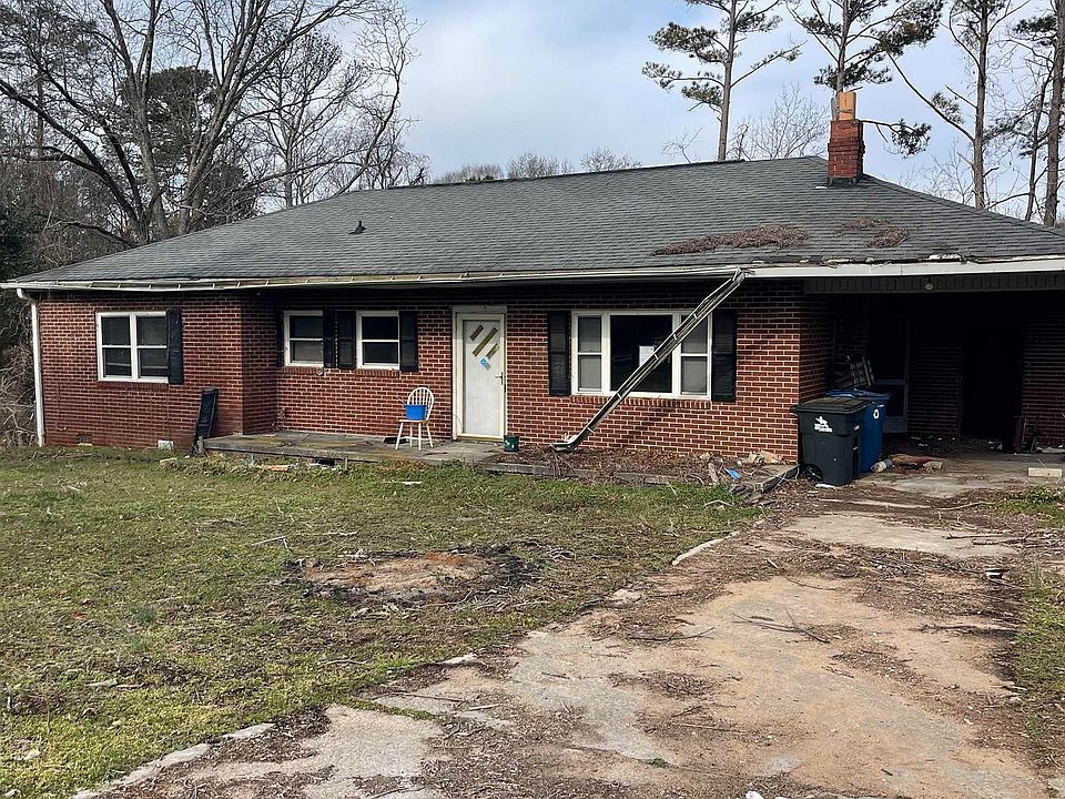 1st image of 4 Oak St