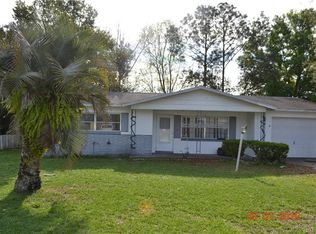 67 S Jeffery St, Beverly Hills, FL 34465