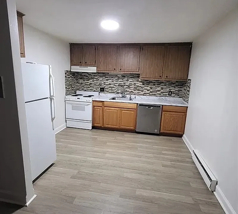 1 Walker Rd #1