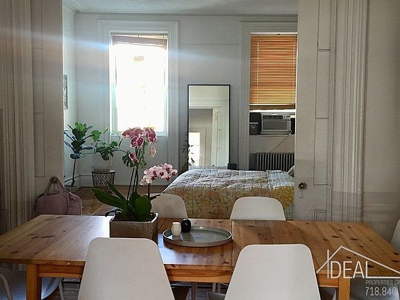 3rd image of 361 Smith St #2F