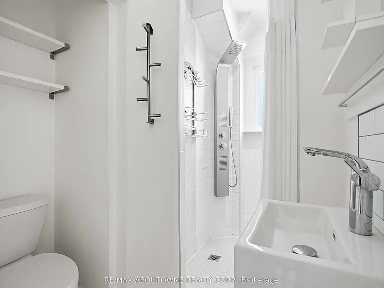 793 Pape Ave #4 — Photo 19
