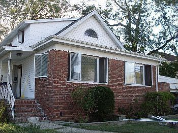 1st image of 186 Nassau Ave
