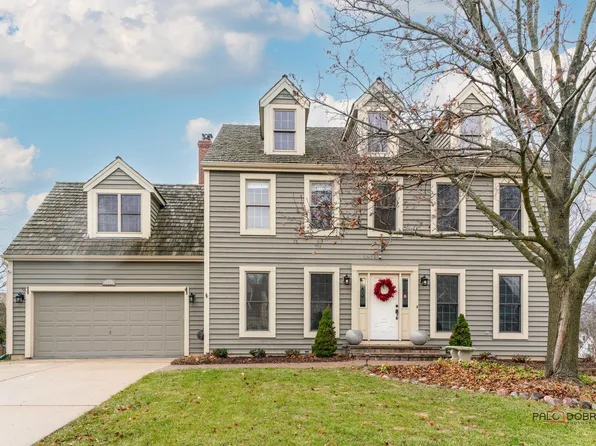 4850 Kings Way W, Gurnee, IL 60031