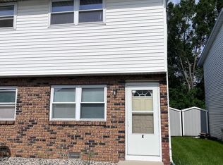 493 Ivy Ln #H, Bradley, IL 60915
