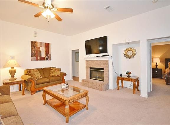 5th image of 119 Forest Park Ln