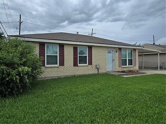 2nd image of 788 Ruth Dr