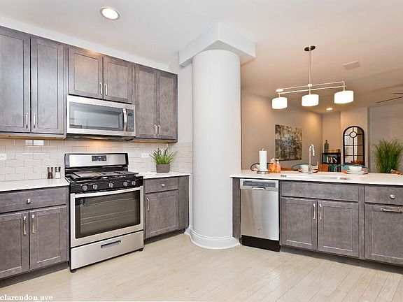 4th image of 4602 N Clarendon Ave #523