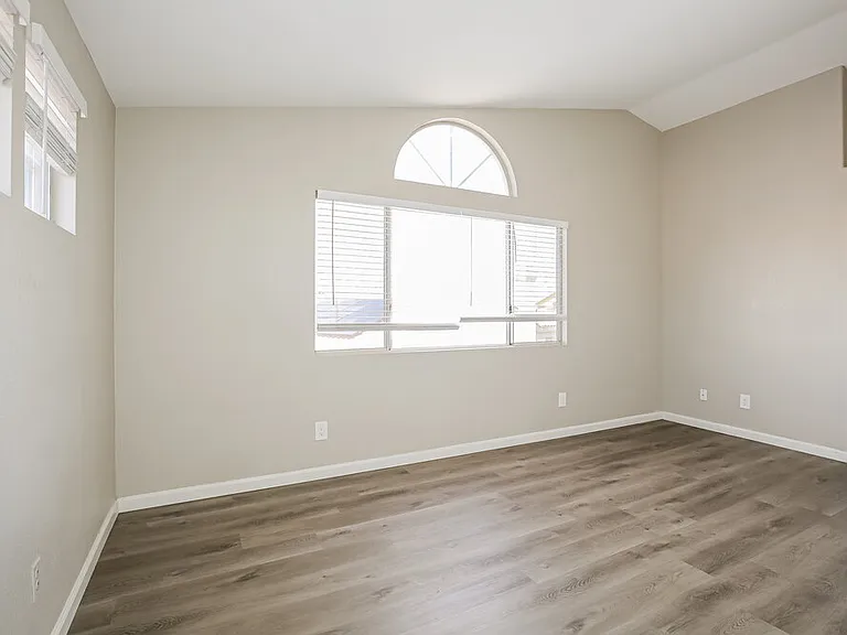 1832 Fan Fare Dr — Photo 10