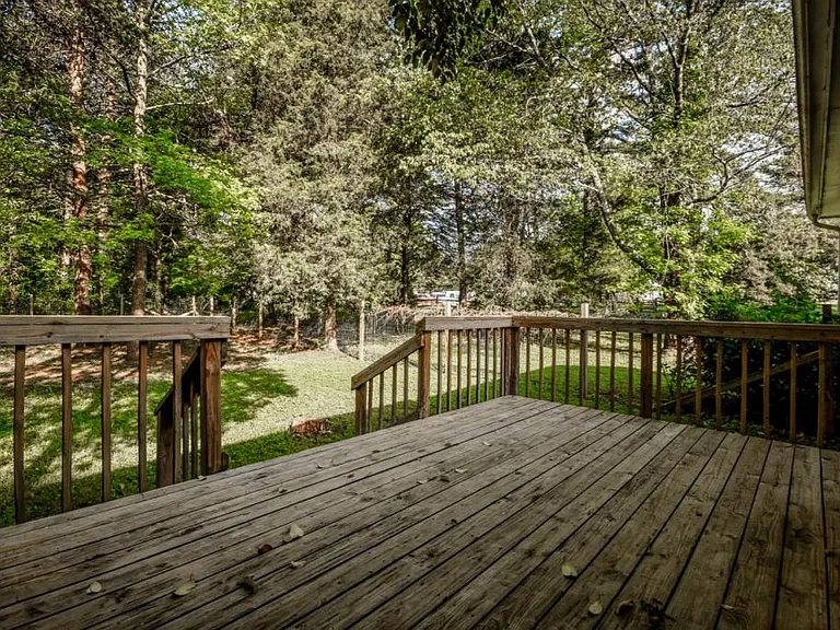 7730 Deer Track Dr — Photo 37