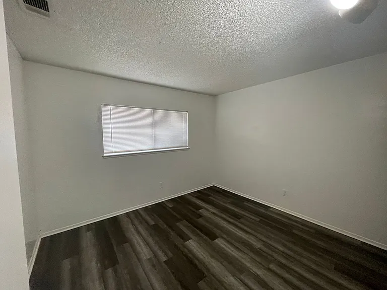 13191 Kiowa Rd — Photo 17
