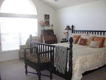 5th image of 6008 NE Kensington Ct