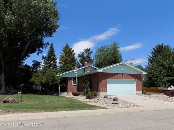 809 Green St, Craig, CO 81625