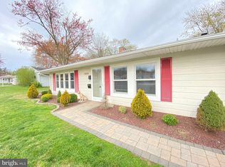 1006 Marrows Rd, Newark, DE 19713