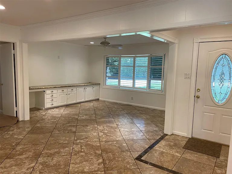 1204 Apache Dr — Photo 12