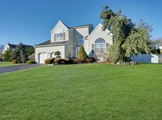 312 Mackenzie Dr, Jackson, NJ 08527