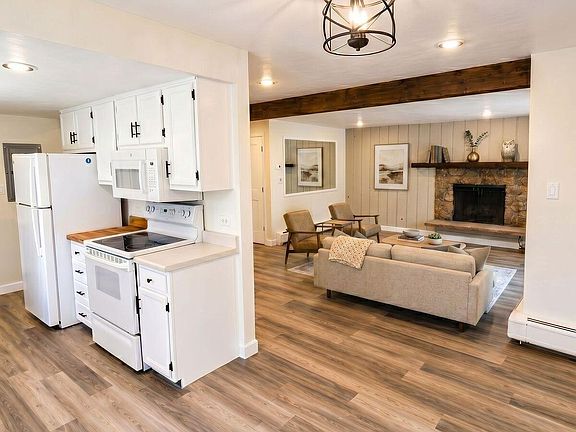 5th image of 4503 Meadow Dr Unit 602