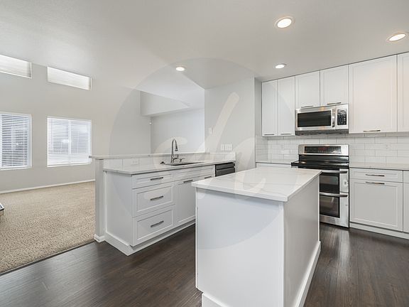 Malcom- Kitchen Alt_06102022