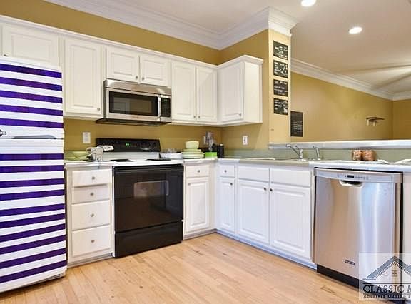 4th image of 101 Wood Lake Dr Unit 202