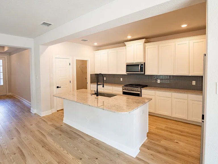 150 Angel Oak Way — Photo 6