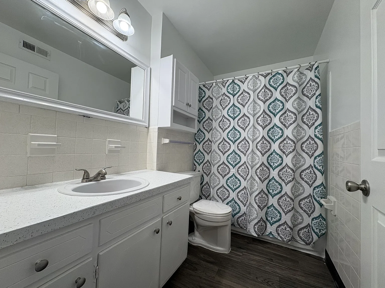 1 bed, 800 sqft, $950 — Photo 2