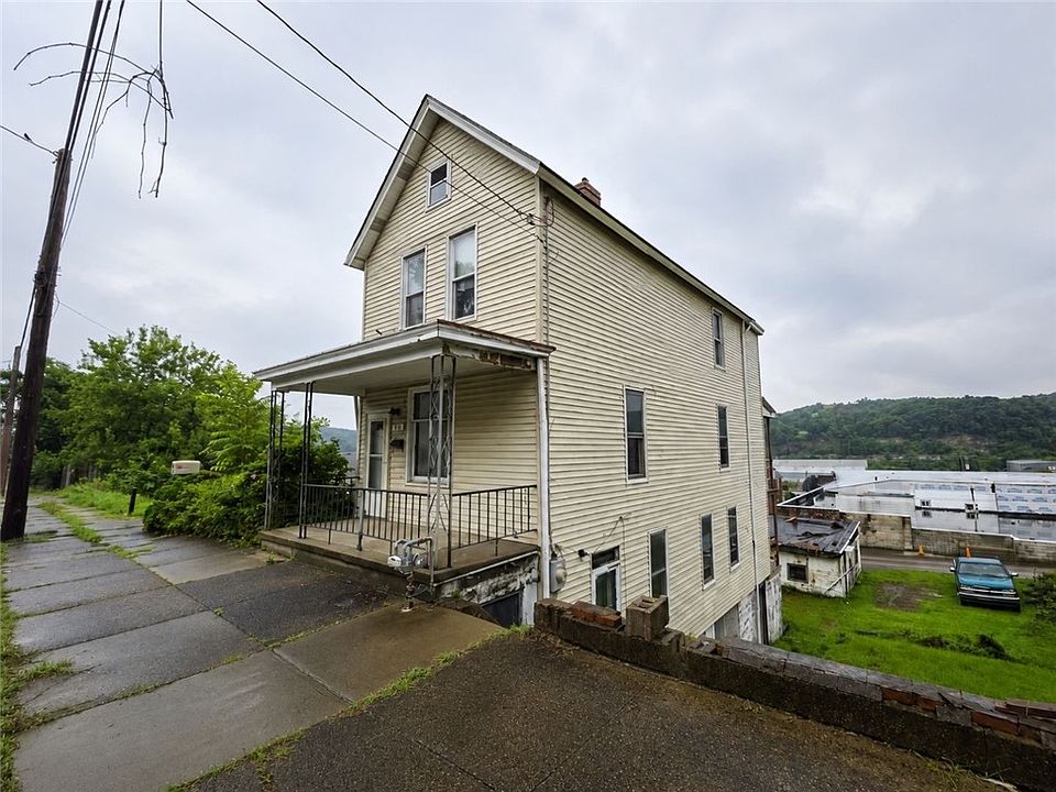 1st image of 214 Thompson Ave