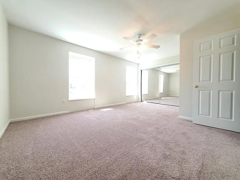15582 Northgate Dr — Photo 31