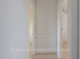 3 Bedroom, 1 Bath Apartment close to everything, San Diego, CA 92102
