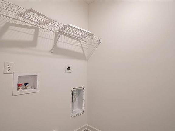 3rd image of 10660 Partridge Ln #36
