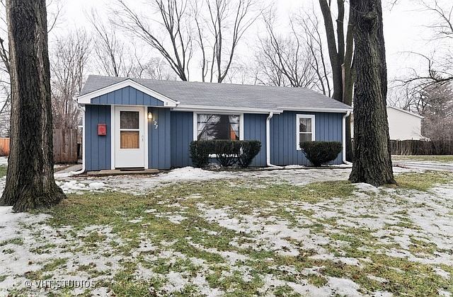 1st image of 127 Woodlawn Dr
