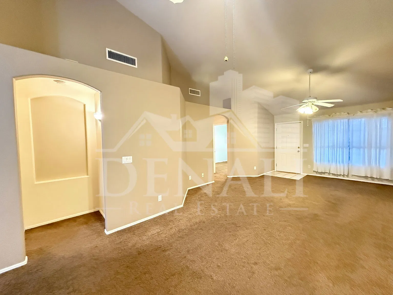 2 bed, 2.0 bath, 1035 sqft, $1,500 — Photo 3