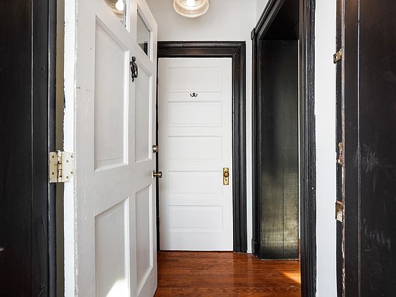 3rd image of 68 E Hubbard Ave #68