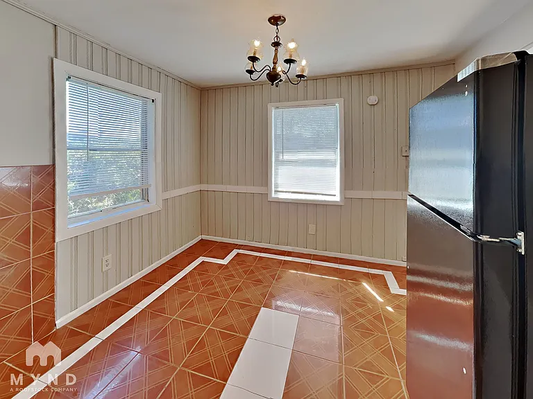 730 Hill St #D — Photo 4