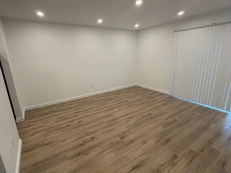 100 Stefanik Rd #100 — Photo 3
