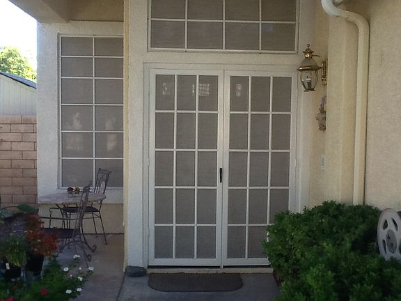 3rd image of 4768 Willow Glen Dr