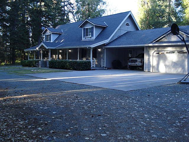2nd image of 10113 Harmony Ridge Rd