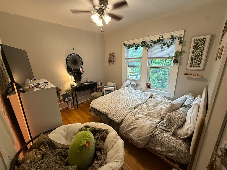 1577 Ashland Ave #4 — Photo 8