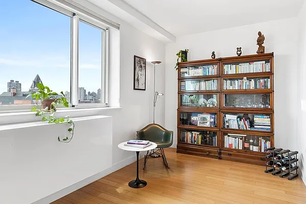 Rented by Douglas Elliman | media 15