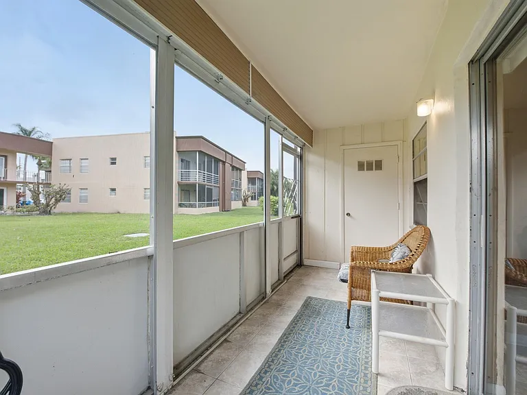 441 Burgundy Ave #441-J — Photo 24