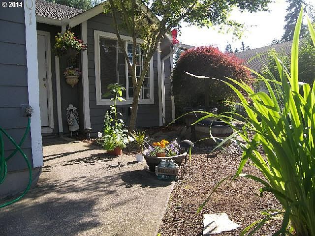 1st image of 14001 NE 83rd St