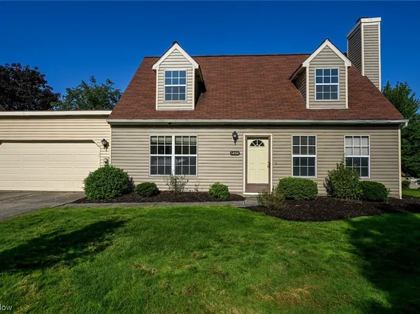 14914 Royal Ridge Ln #63, North Royalton, OH 44133