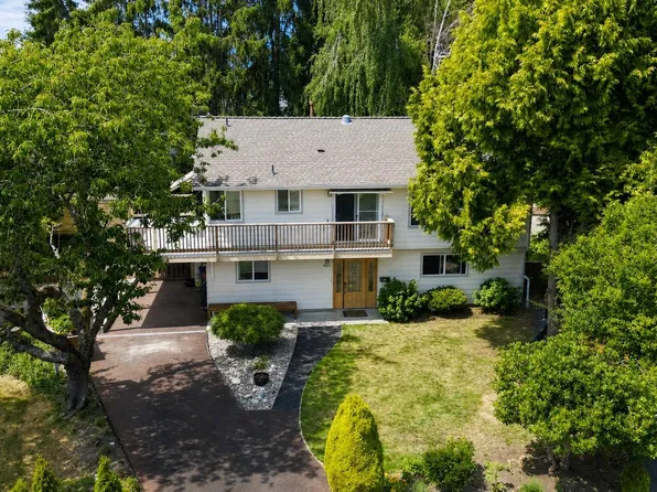 4551 47th St, Delta, BC V4K 2N5