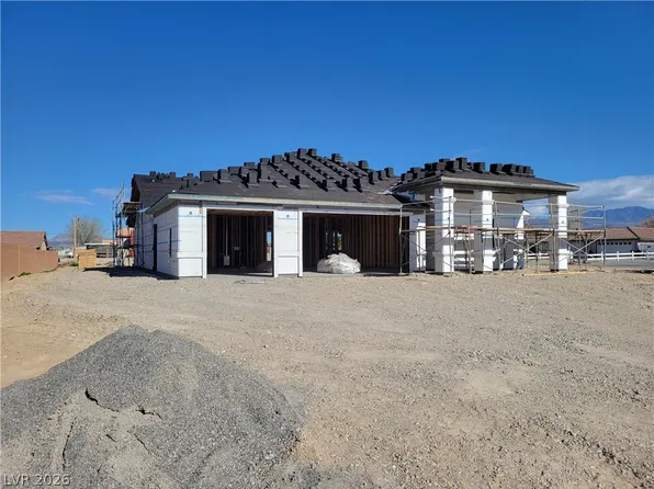 1800 Cypress Point Ct, Pahrump, NV 89048